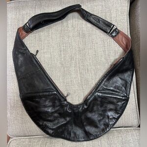 Sash Reversible NWOT Genuine Leather Multi Pocket Organizer Adjustable Bag